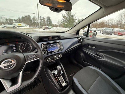 2024 Nissan Versa SV CVT