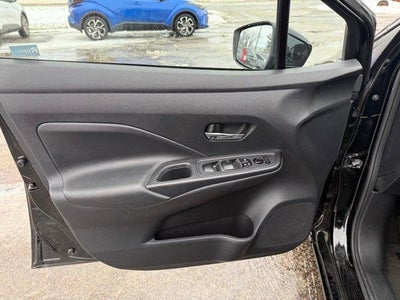 2024 Nissan Versa SV CVT