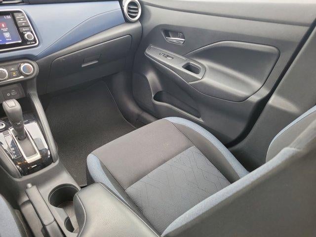 2023 Nissan Versa SV CVT