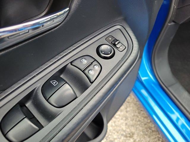 2023 Nissan Versa SV CVT