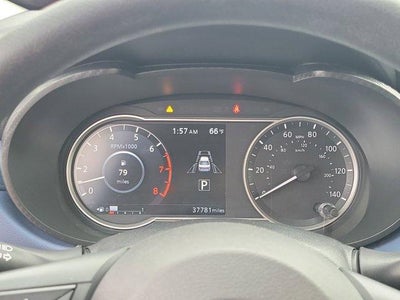 2023 Nissan Versa SV CVT