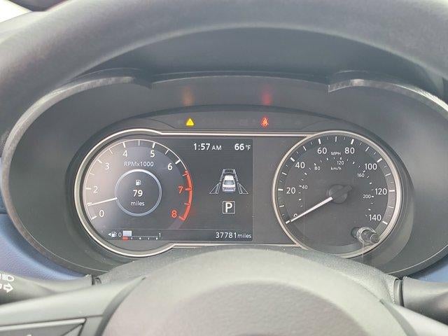 2023 Nissan Versa SV CVT