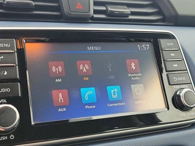 2023 Nissan Versa SV CVT