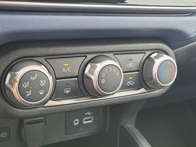 2023 Nissan Versa SV CVT