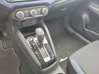2023 Nissan Versa SV CVT