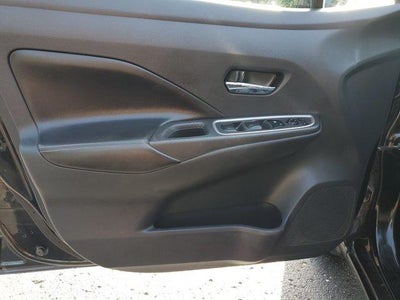2020 Nissan Versa SR CVT