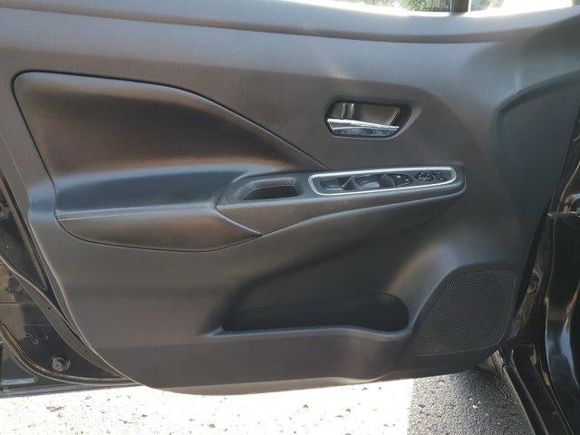 2020 Nissan Versa SR CVT