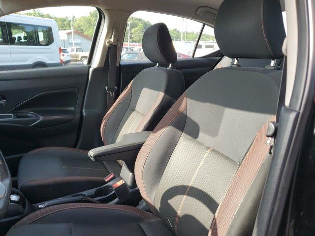 2020 Nissan Versa SR CVT