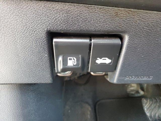 2020 Nissan Versa SR CVT