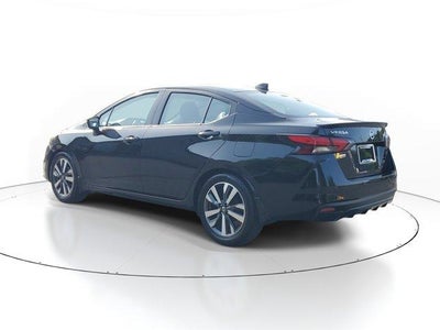 2020 Nissan Versa SR CVT