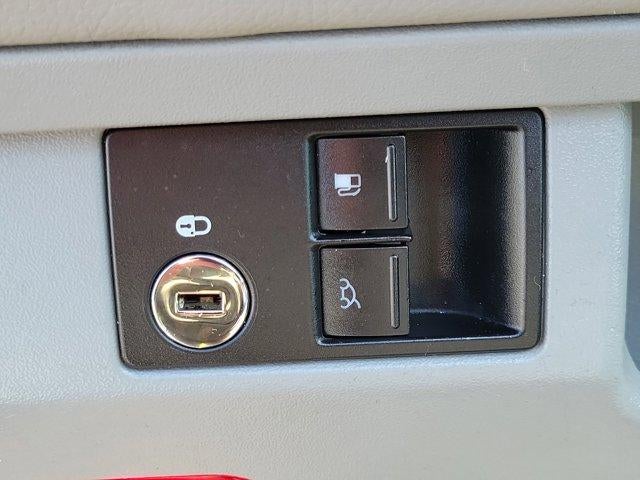 2004 Volkswagen New Beetle Convertible GLS