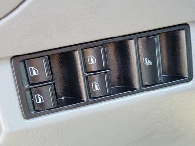 2004 Volkswagen New Beetle Convertible GLS