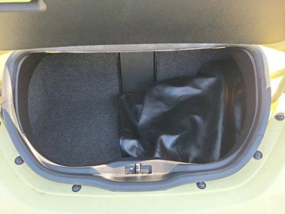 2004 Volkswagen New Beetle Convertible GLS