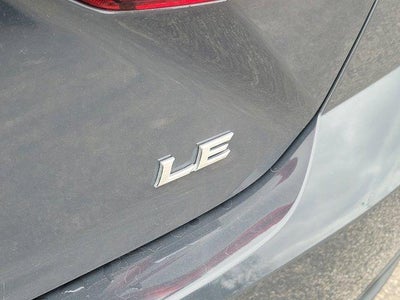 2025 Toyota Camry LE (SE)