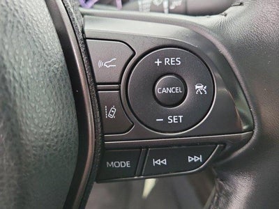 2024 Toyota Camry SE Auto (SE)