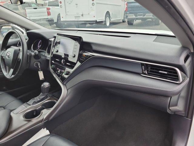 2024 Toyota Camry SE Auto (SE)