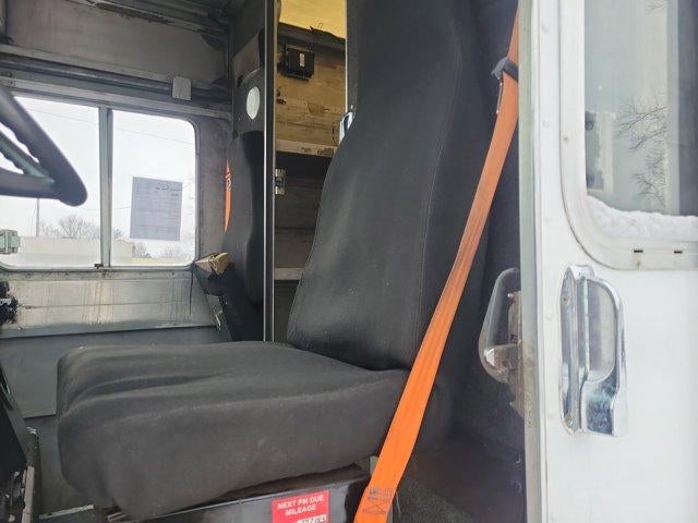 2004 Freightliner THOMAS UNKNOWN