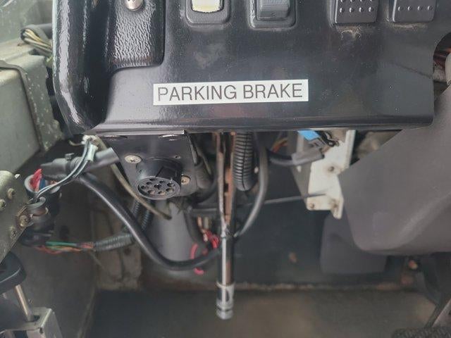 2004 Freightliner THOMAS UNKNOWN