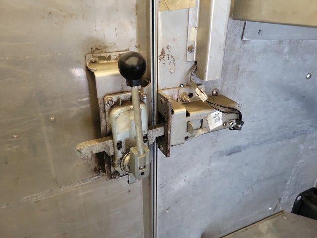 2004 Freightliner THOMAS UNKNOWN