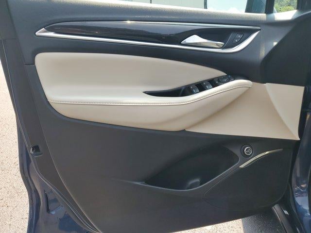 2023 Buick Enclave Essence AWD