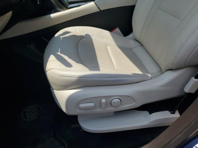 2023 Buick Enclave Essence AWD