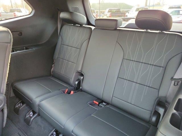 2025 Buick Enclave 4dr Avenir