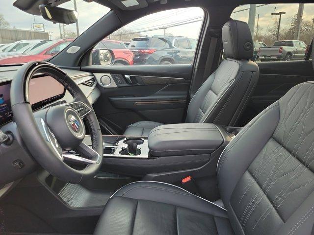 2025 Buick Enclave 4dr Avenir