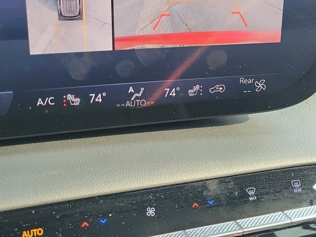 2025 Buick Enclave 4dr Avenir