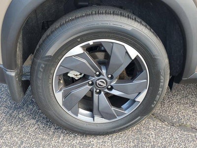 2025 Nissan Rogue FWD SV