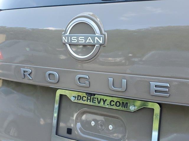 2025 Nissan Rogue FWD SV