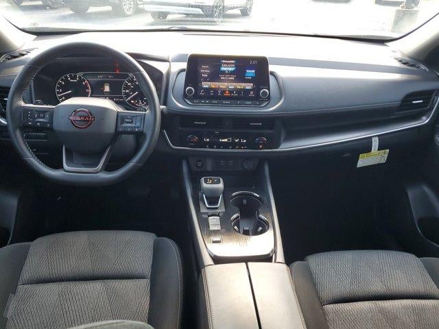 2025 Nissan Rogue FWD SV