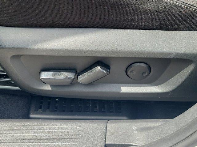 2024 Nissan Rogue AWD SV