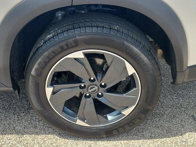 2024 Nissan Rogue AWD SV