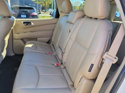 2020 Nissan Pathfinder 4x4 SL