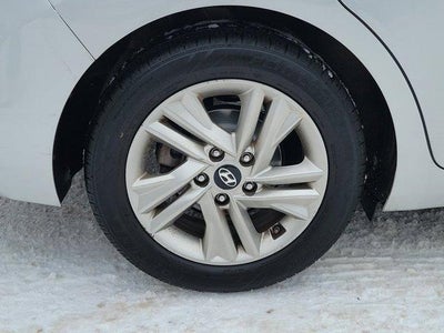 2019 Hyundai Elantra SEL Auto