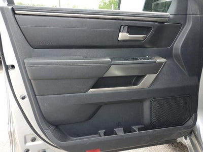 2023 Toyota Tundra 4WD 4WD SR5 CrewMax 6.5' Bed (Natl)