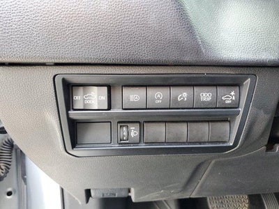 2023 Toyota Tundra 4WD 4WD SR5 CrewMax 6.5' Bed (Natl)