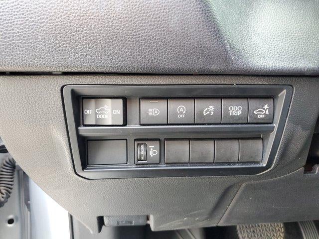 2023 Toyota Tundra 4WD 4WD SR5 CrewMax 6.5' Bed (Natl)