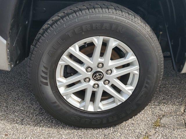 2023 Toyota Tundra 4WD 4WD SR5 CrewMax 6.5' Bed (Natl)