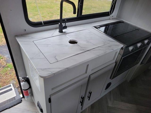 2022 FOREST RIVER WILDWOOD FSX 280RT