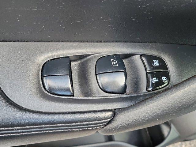 2020 Nissan Rogue FWD S