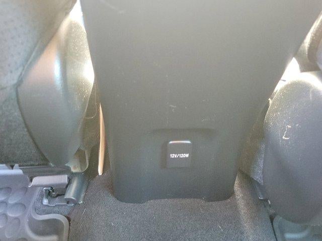 2018 Toyota Prius Prime Plus (Natl)