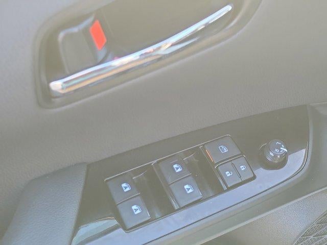 2018 Toyota Prius Prime Plus (Natl)