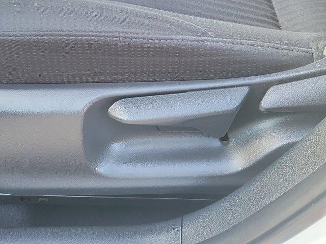 2018 Toyota Prius Prime Plus (Natl)