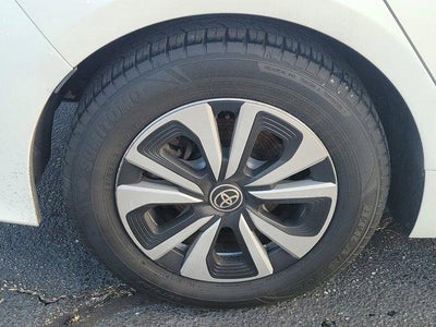 2018 Toyota Prius Prime Plus (Natl)