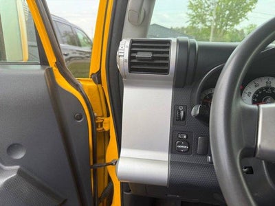 2007 Toyota FJ Cruiser 4WD 4dr Auto (Natl)