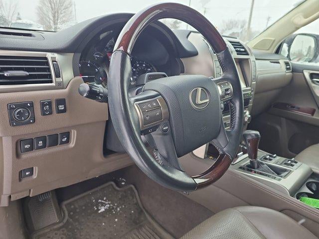 2019 Lexus GX Luxury 4WD