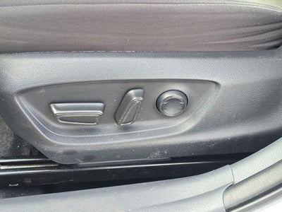 2018 Toyota Camry L Auto (Natl)