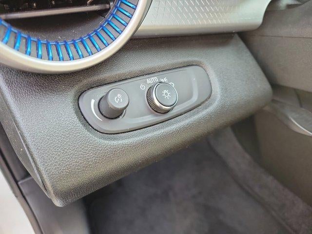 2024 Chevrolet Trax FWD 4dr LS