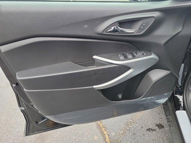 2026 Chevrolet Trax FWD 4dr LS